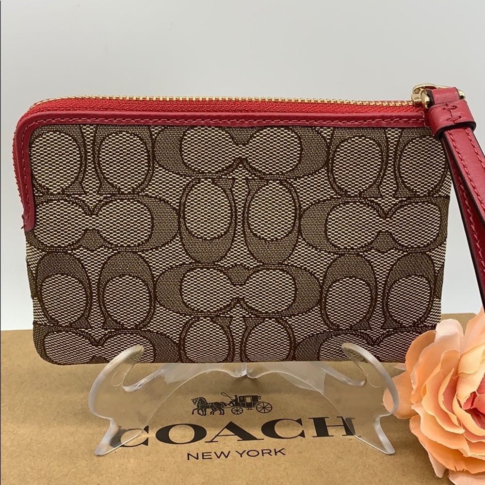 COACH Double Corner Zip Wristlet In Signature Canv - Picture 2 of 8